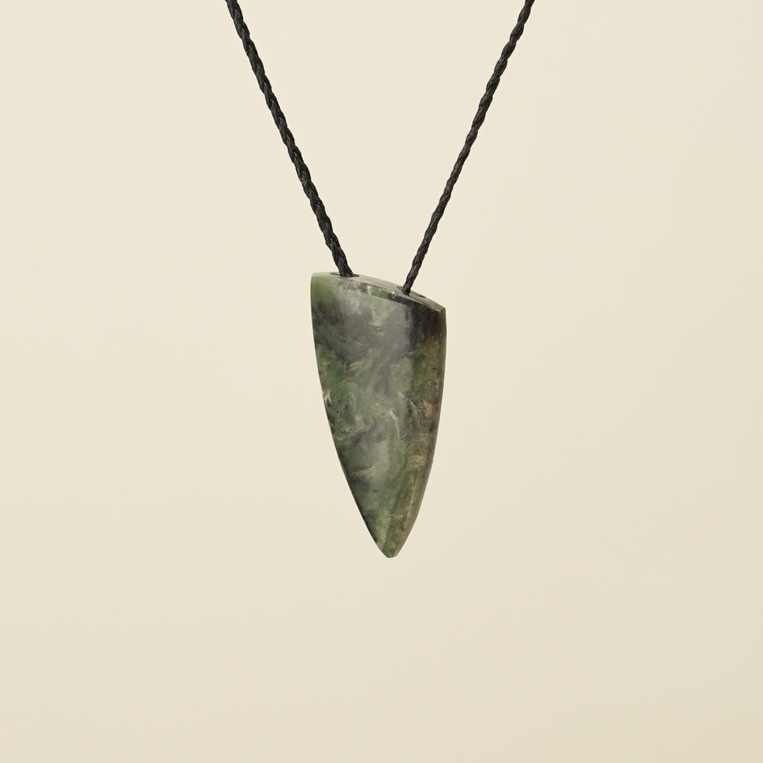 Niho Tooth Hapopo Pounamu Small Pendant