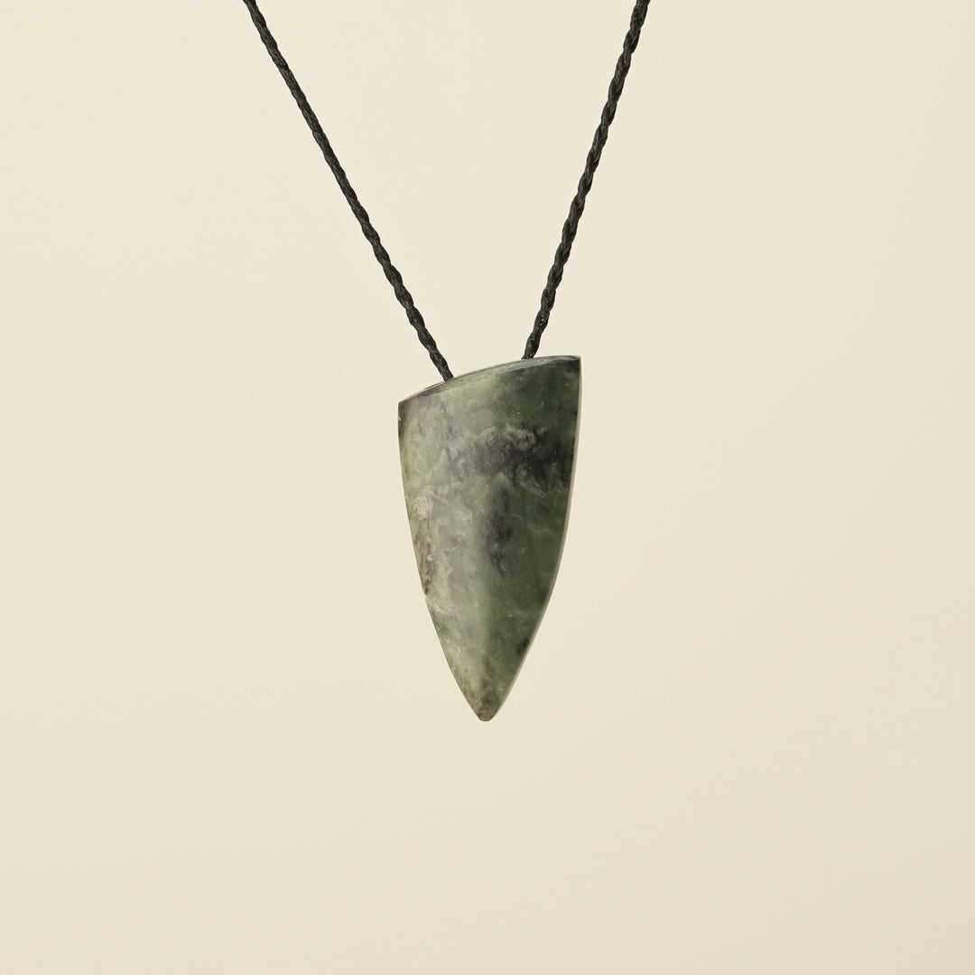 Niho Tooth Hapopo Pounamu Small Pendant
