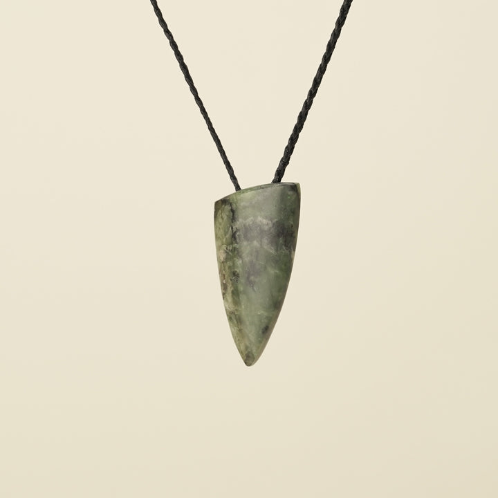 Niho Tooth Hapopo Pounamu Small Pendant
