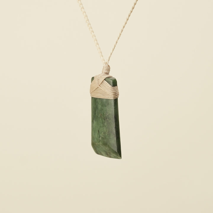 Toki Raukaraka Pounamu Small Pendant