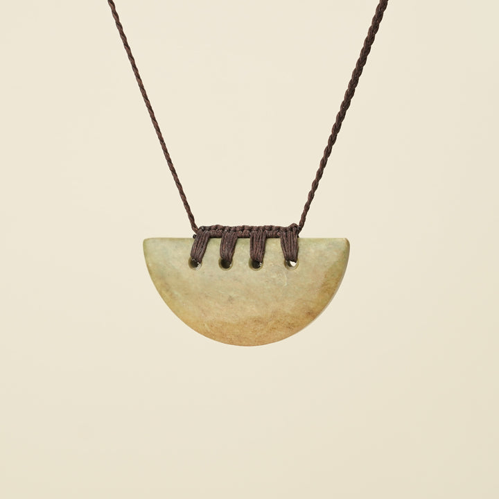 Kōuma Breastplate Raukaraka Pounamu Medium Pendant, Brown Binding