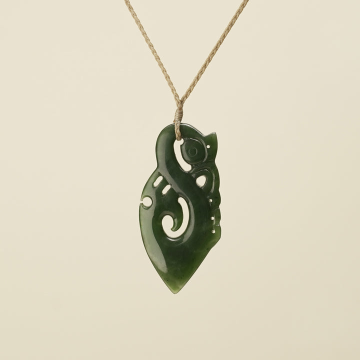 Manaia Kawakawa Greenstone Large Pendant ,Tan Binding