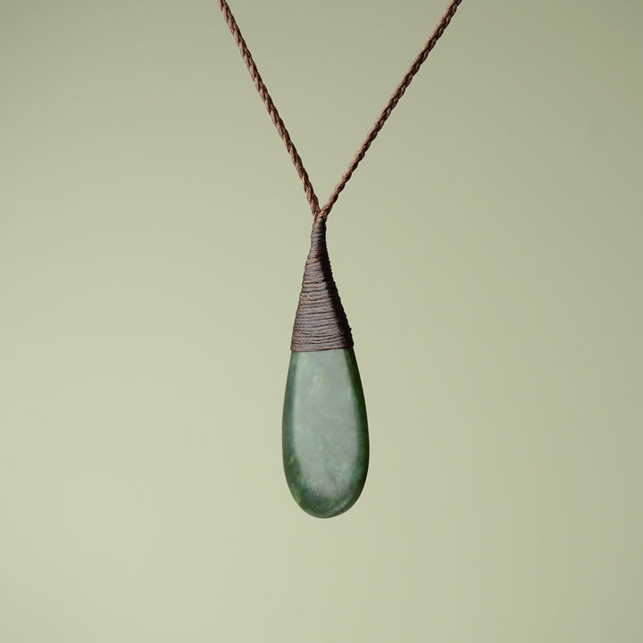 Medium Bound Roimata Pendant