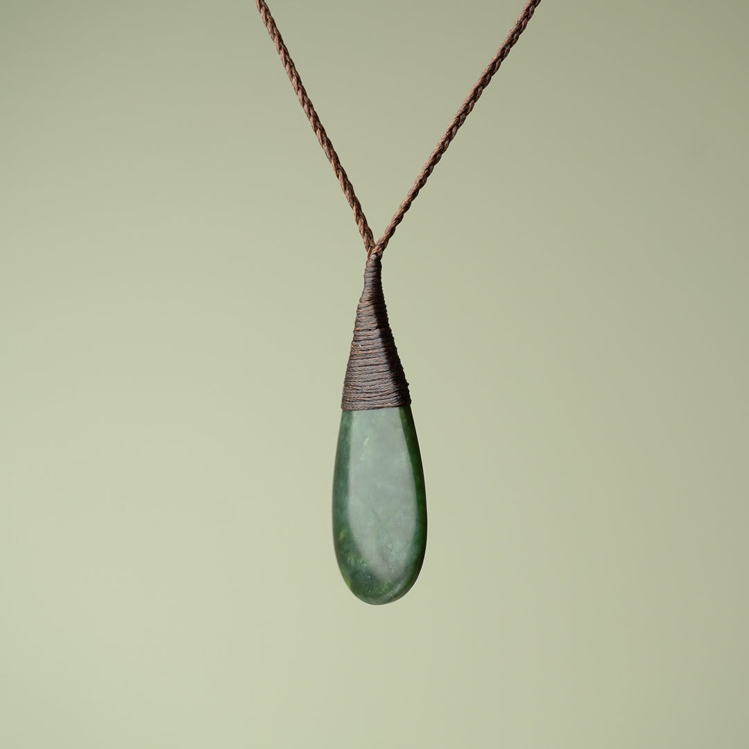 Medium Bound Roimata Pendant