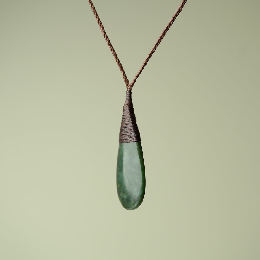 Medium Bound Roimata Pendant