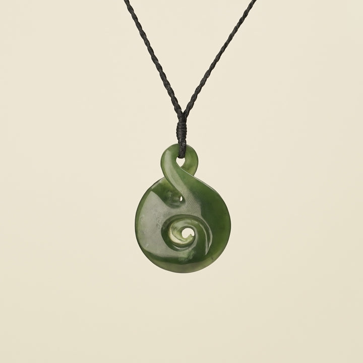 Pikorua Koru – Pounamu Medium Pendant