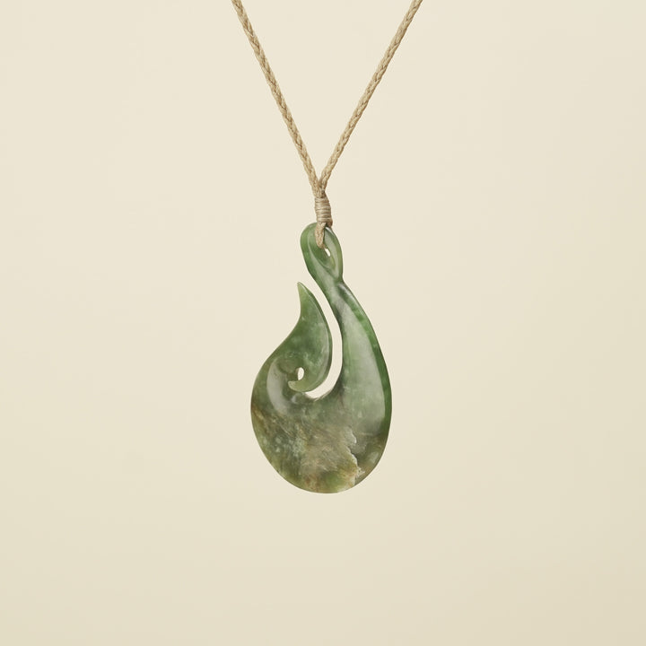 Large Pounamu Hei Matau