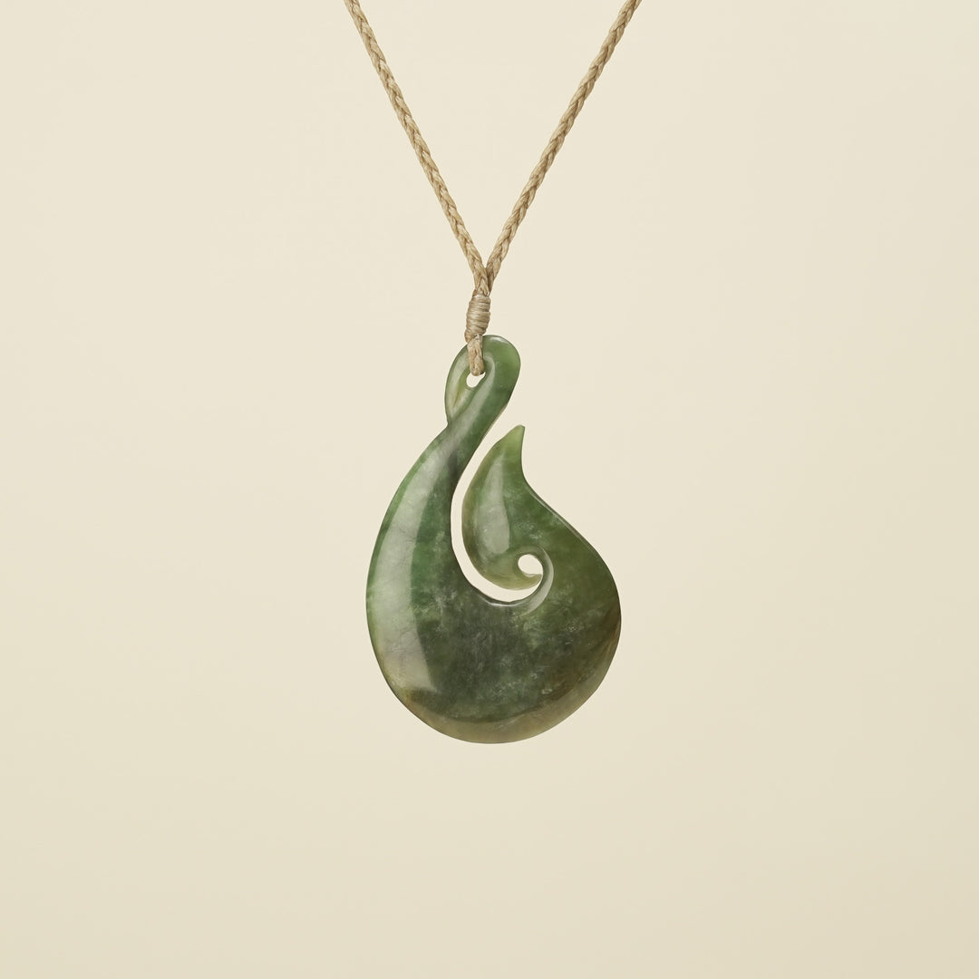 Large Pounamu Hei Matau
