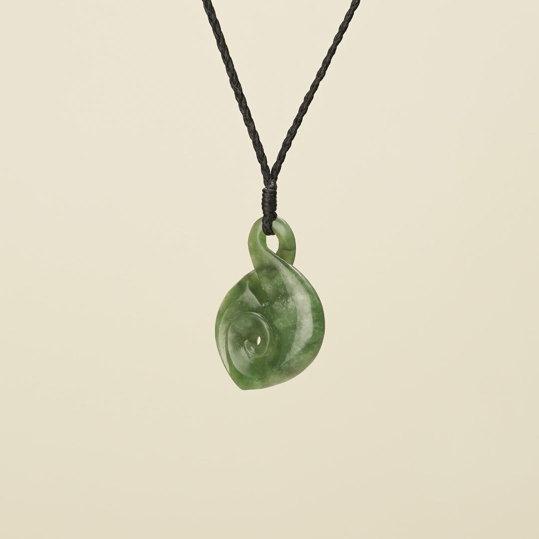 Pikorua Koru – Pounamu Medium Pendant