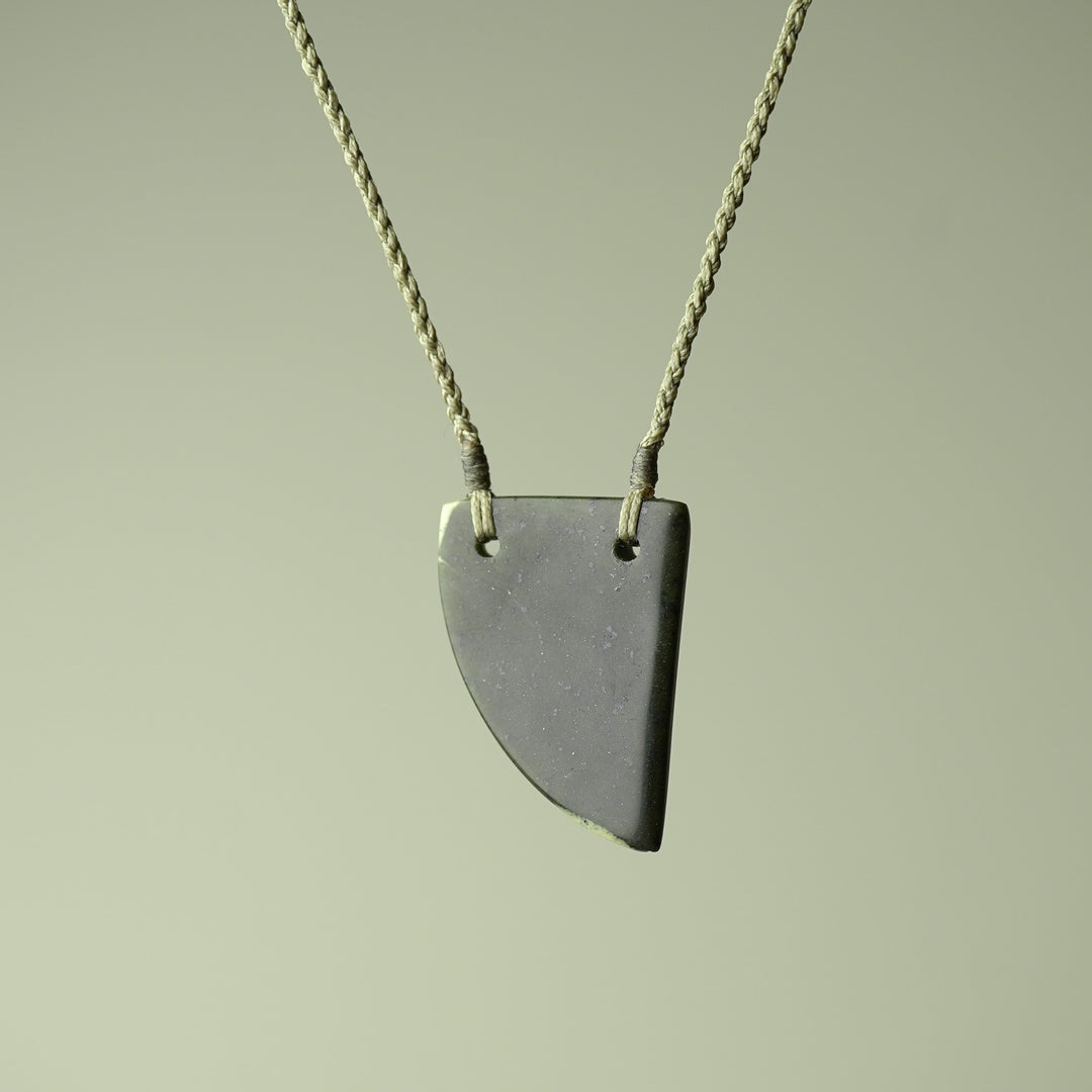 Medium Pounamu Niho Tooth Pendant