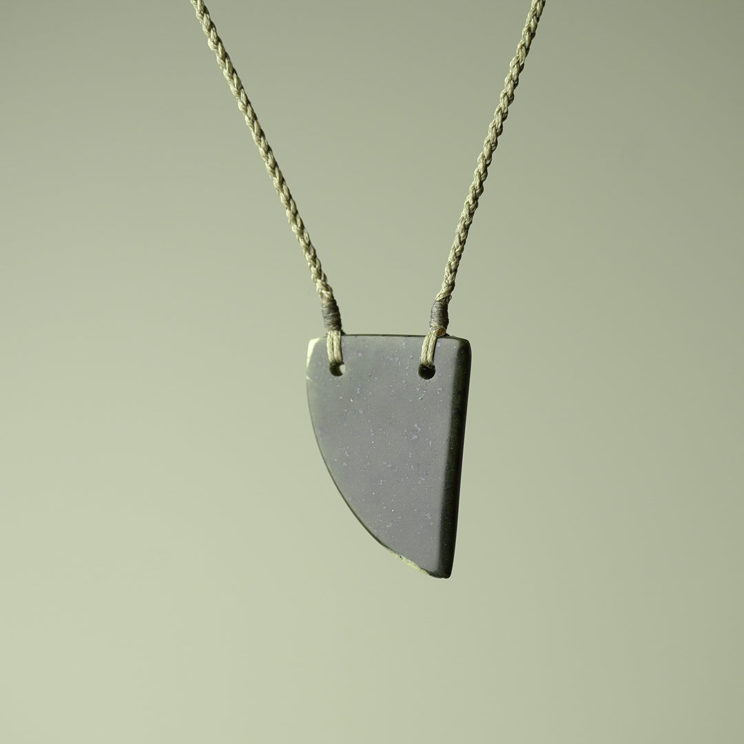 Medium Pounamu Niho Tooth Pendant