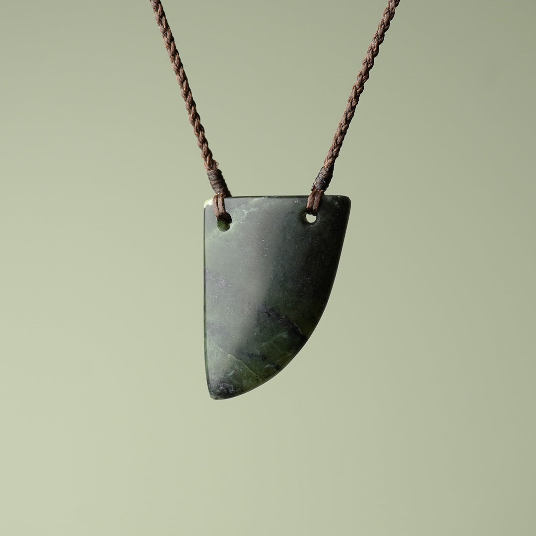 Medium Pounamu Niho Tooth Pendant
