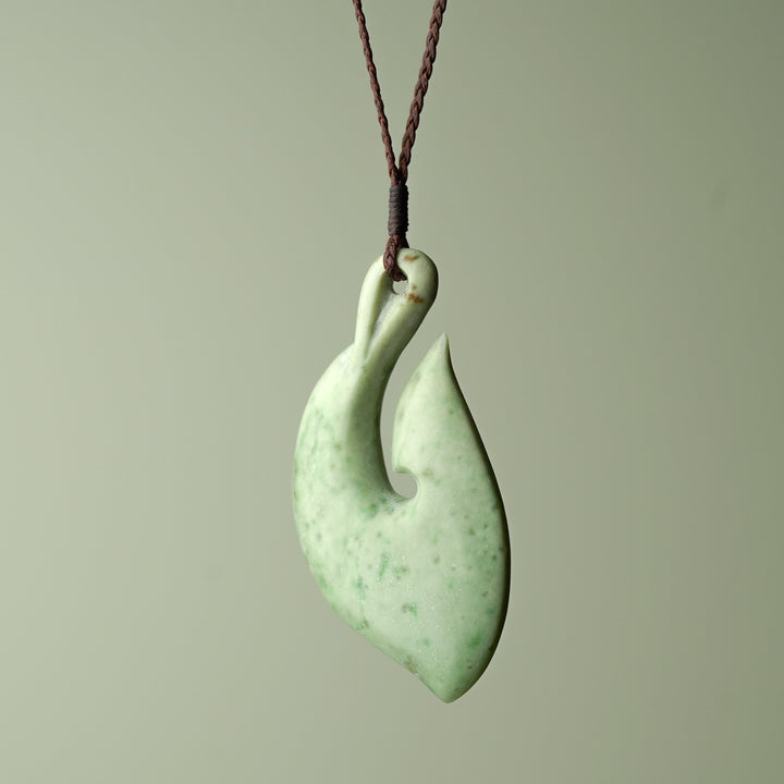 Large Inanga Greenstone Hei Matau