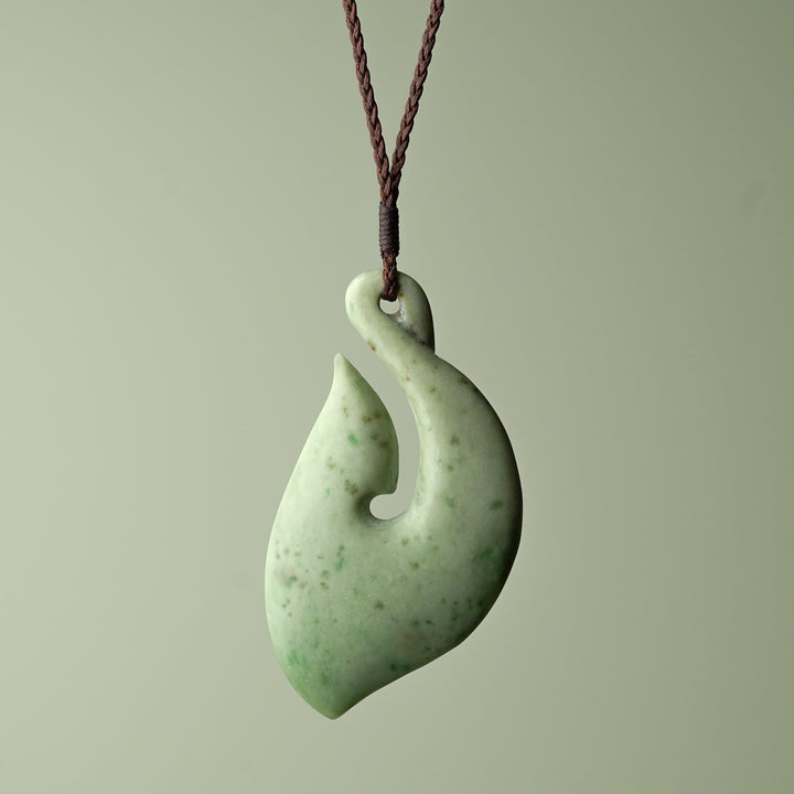 Large Inanga Greenstone Hei Matau