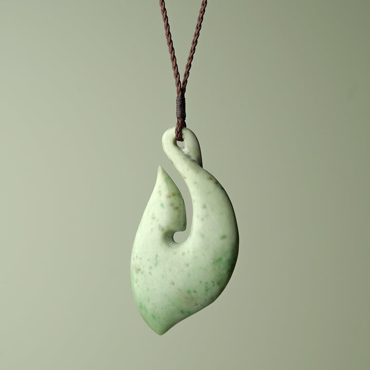 Large Inanga Greenstone Hei Matau