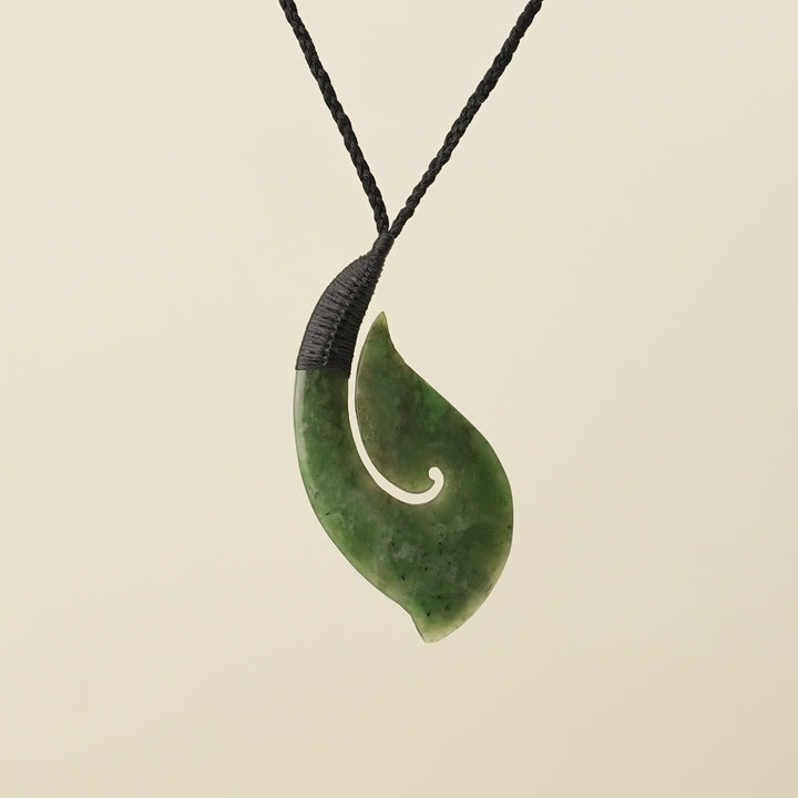 Hei Matau Extra Large Bound Pendant