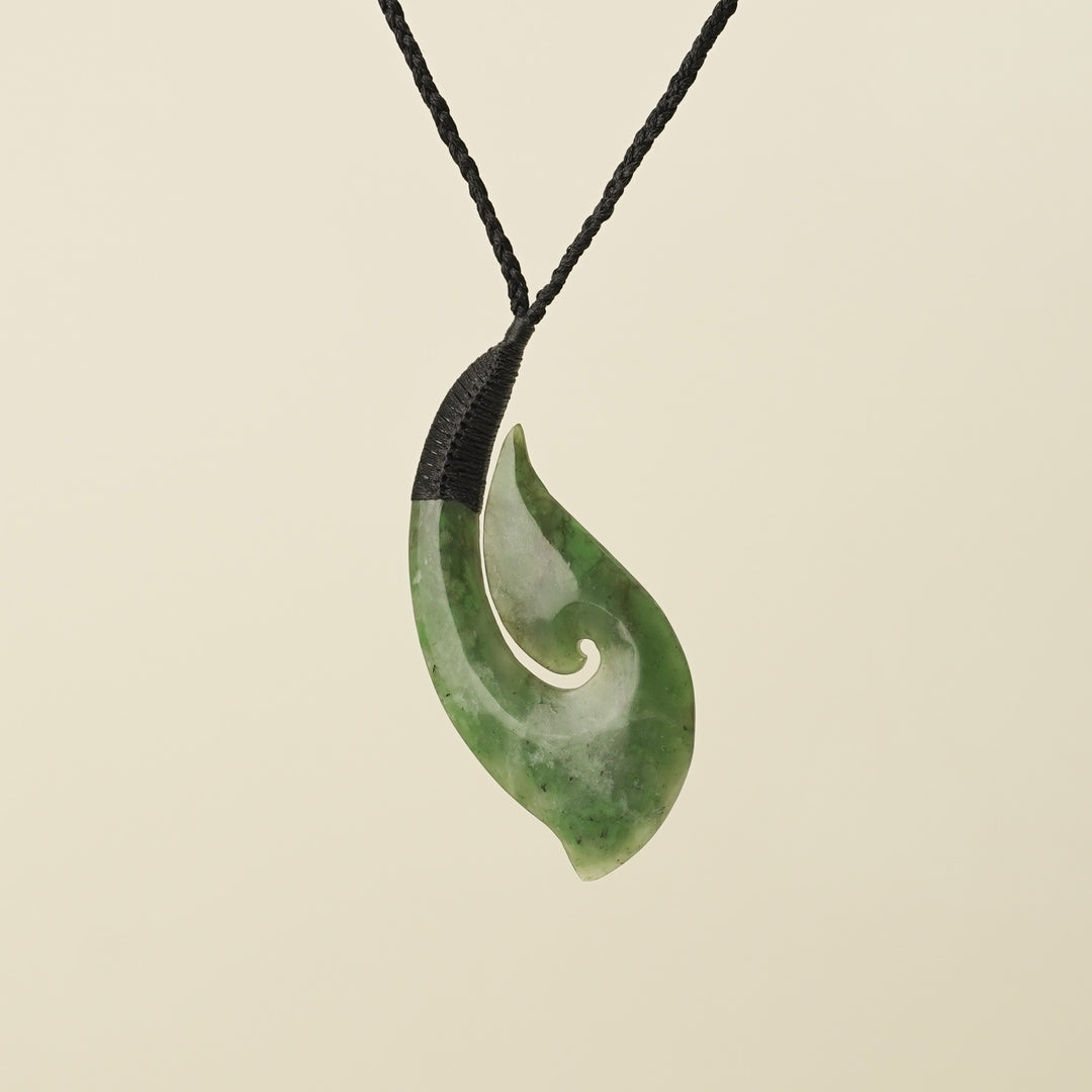 Hei Matau Extra Large Bound Pendant