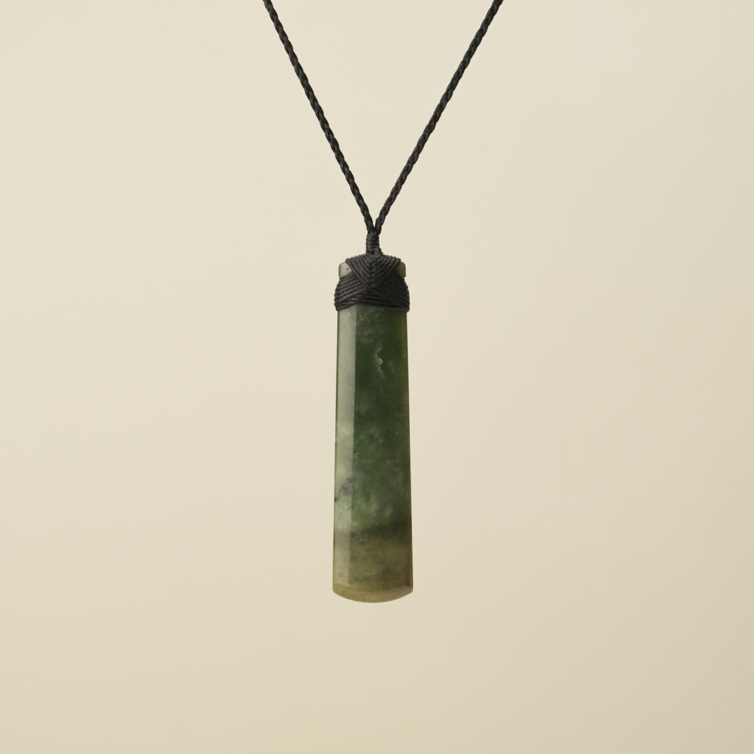 Extra Large Raukaraka Toki Pounamu Pendant Black Binding