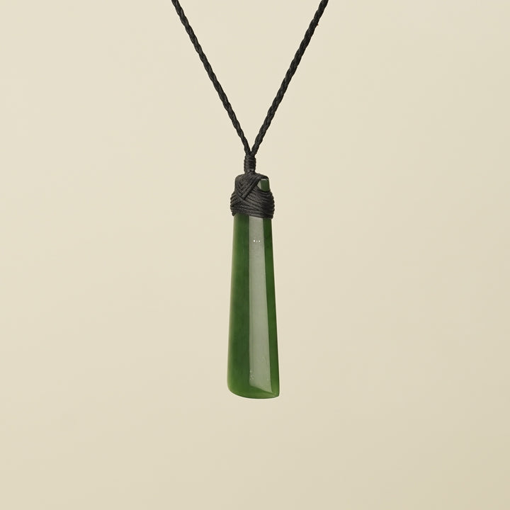 Toki Kahurangi Pounamu Medium Black Binding