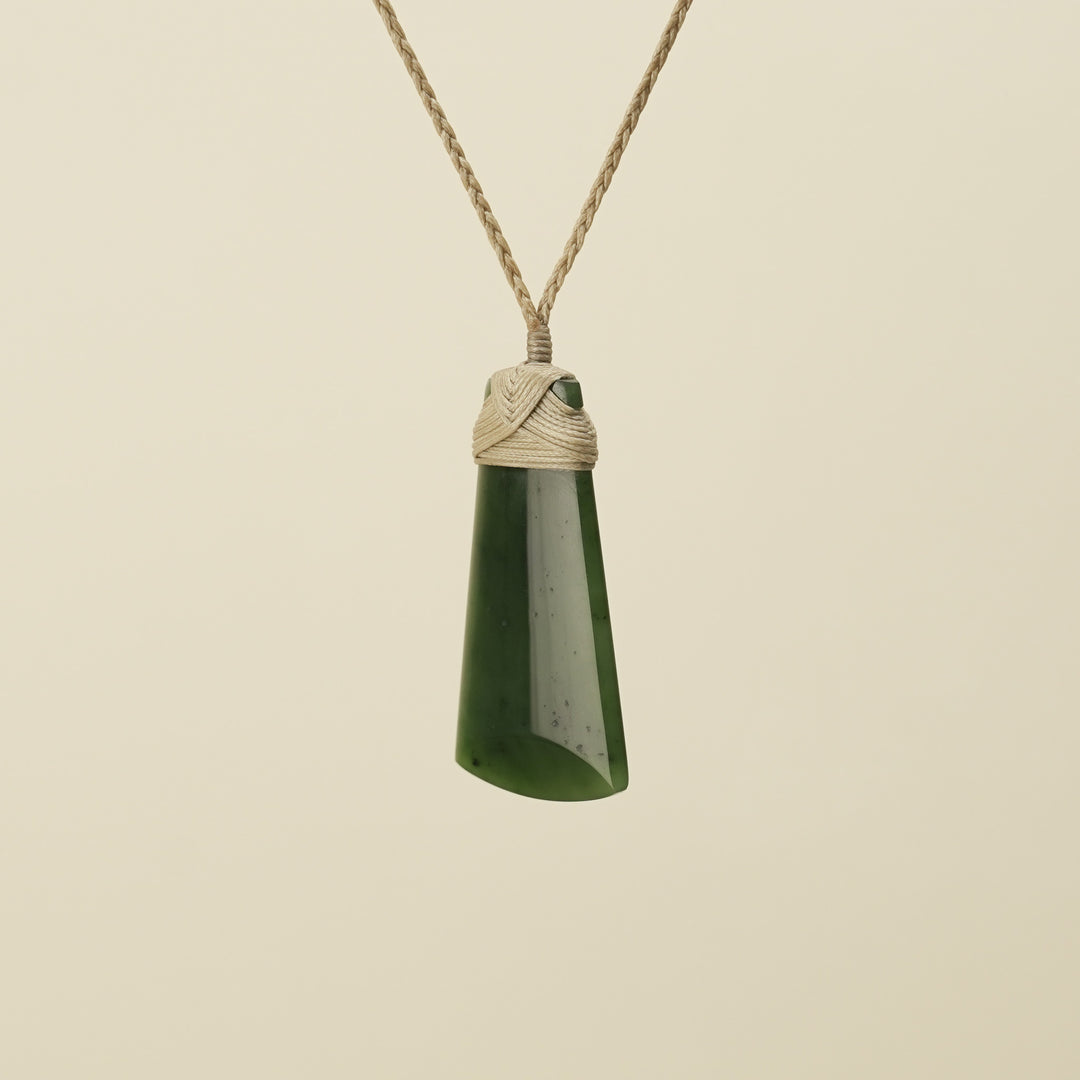Medium Large Kahurangi Toki Pounamu Pendant Tan Binding