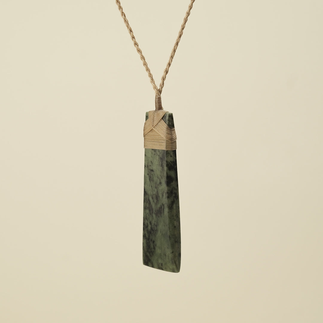Toki Inanga Pounamu Large Pendant, Tan Binding