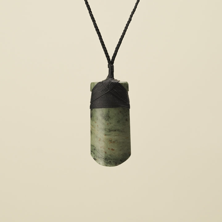 Toki Pounamu Medium Kōkopu Raukaraka