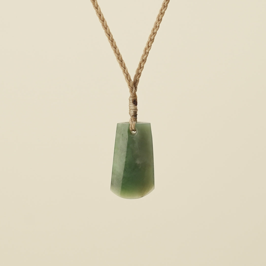 Toki Kahurangi XS Pounamu Pendant, Tan Binding