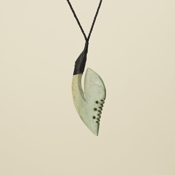 Notched Hei Matau Raukaraka Large Pendant, Black Binding