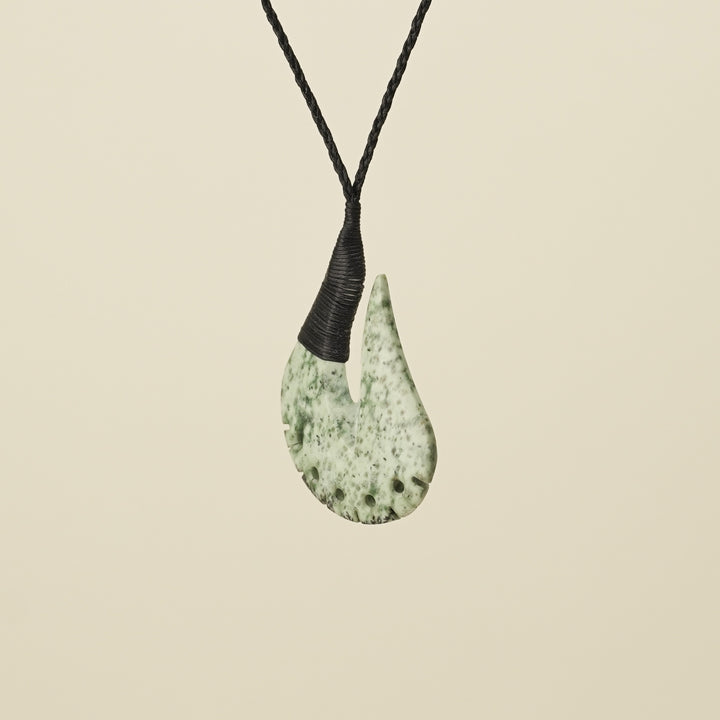 Notched Hei Matau Kōkopu Greenstone Large Pendant, Black Binding