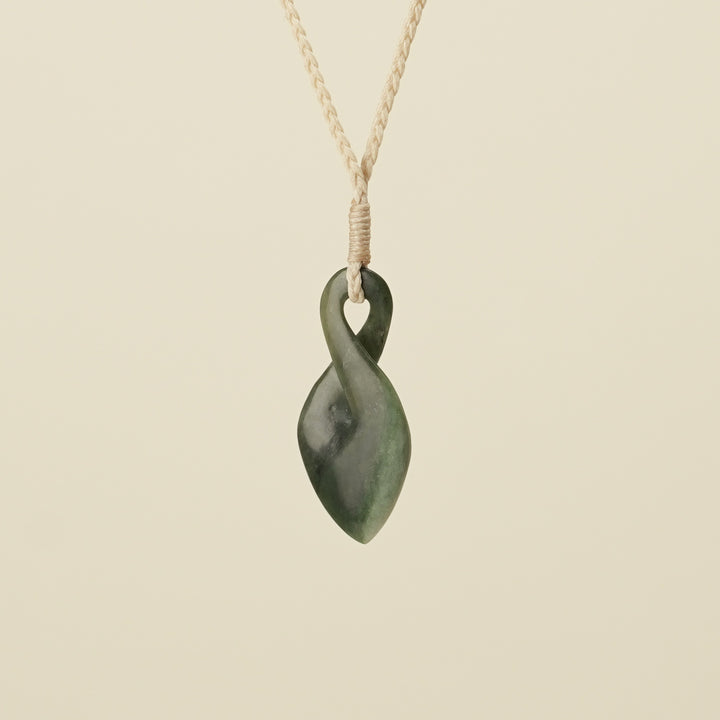 Pikorua Kawakawa Inanga Small Pounamu Pendant