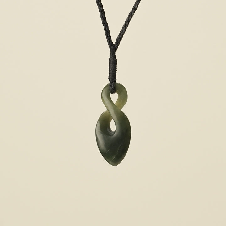 Pikorua Kawakawa Inanga Small Pounamu Pendant