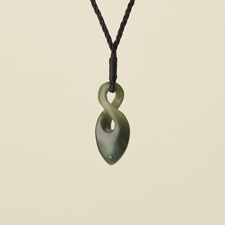 Pikorua Kawakawa Inanga Small Pounamu Pendant
