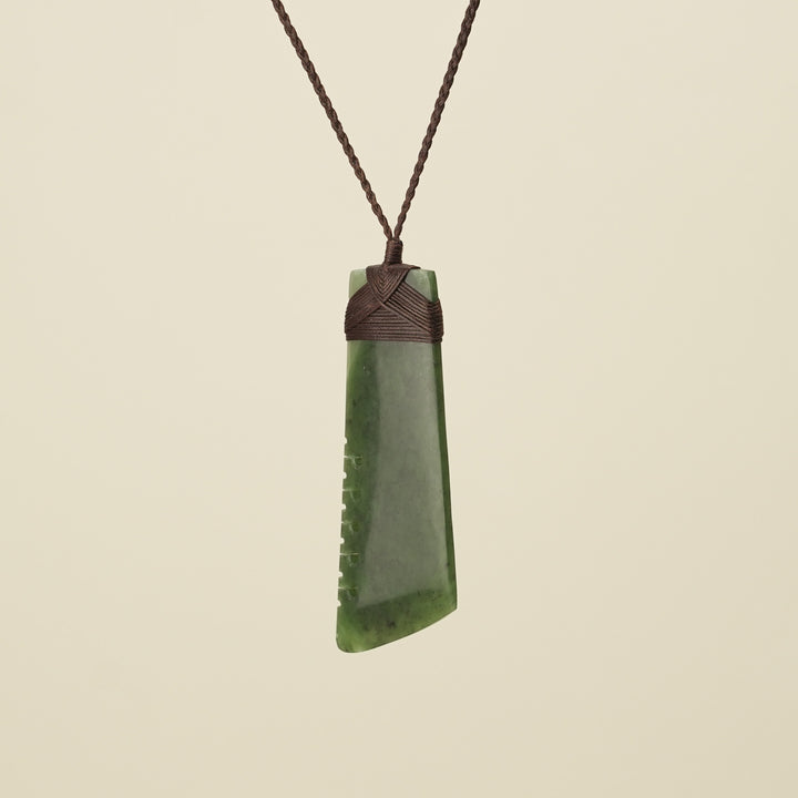 Notched Toki Kawakawa Matte Extra Large Pounamu, Brown Binding