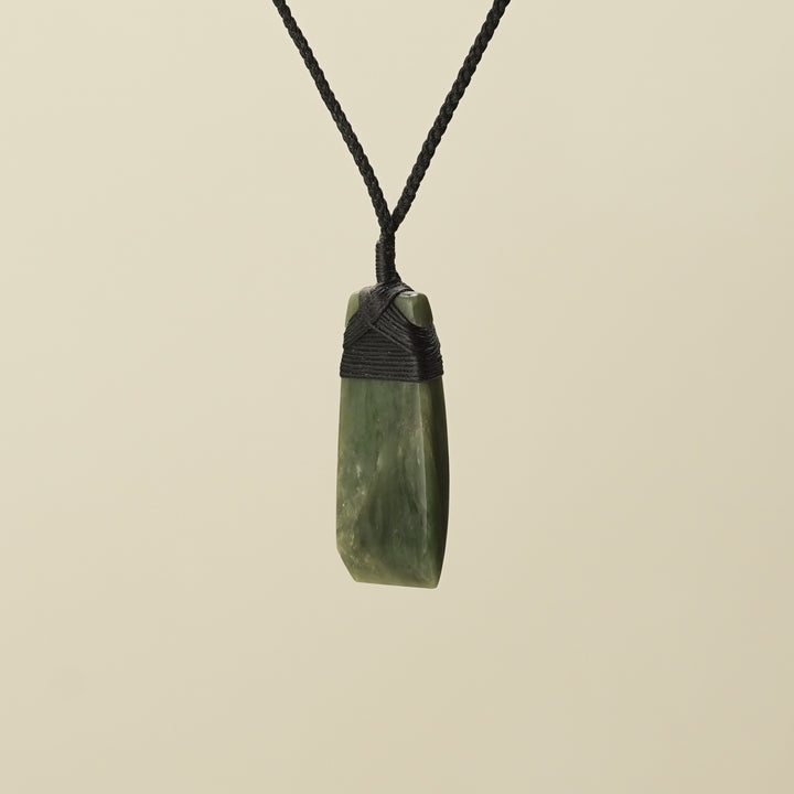 Toki Kawakawa Pounamu Medium Large Pendant, Black Binding