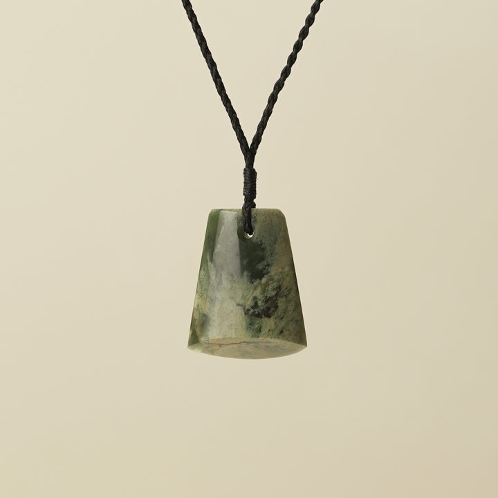 Toki Raukaraka Pounamu Medium Large Pendant, Black Binding