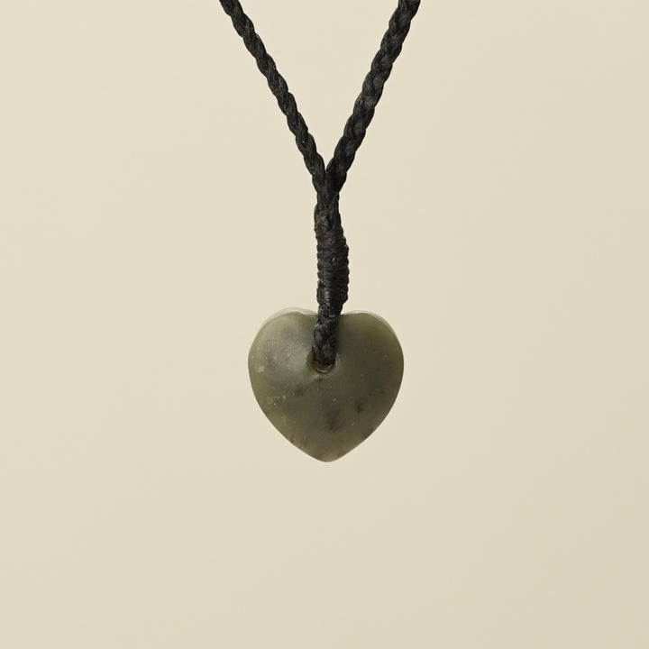 Manawa Kawakawa XS Pounamu Pendant