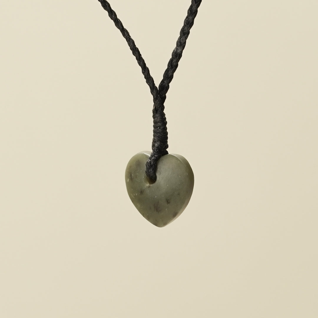 Manawa Kawakawa XS Pounamu Pendant