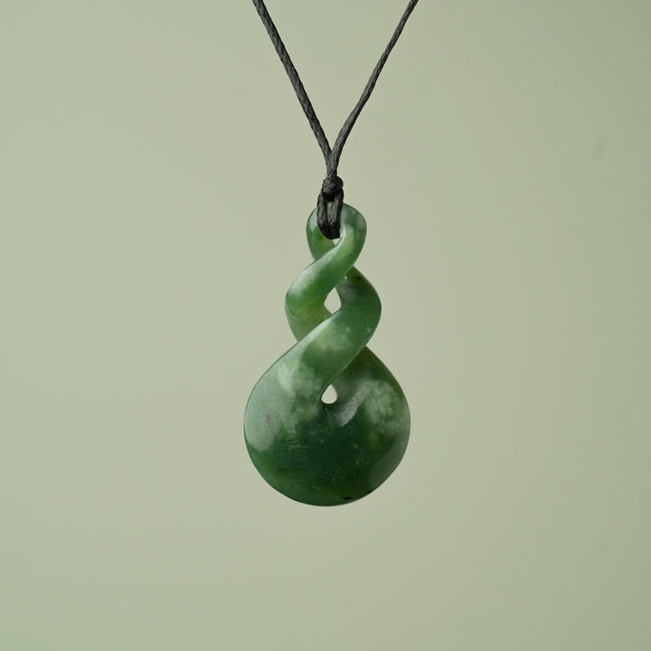 Medium Pounamu Pikorua Pendant