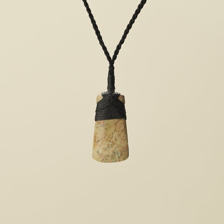 Toki Raukaraka Matte XS Pounamu, Black Binding