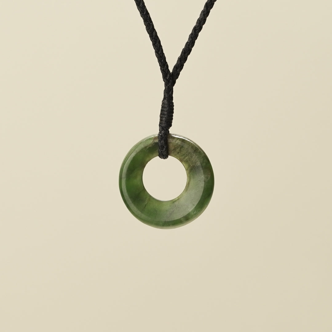 Porowhita Circle of Life Kawakawa Pounamu Small, Black Binding
