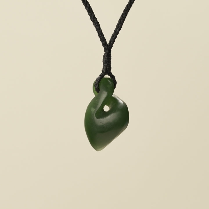 Pikorua Pounamu Kahurangi Small Pendant