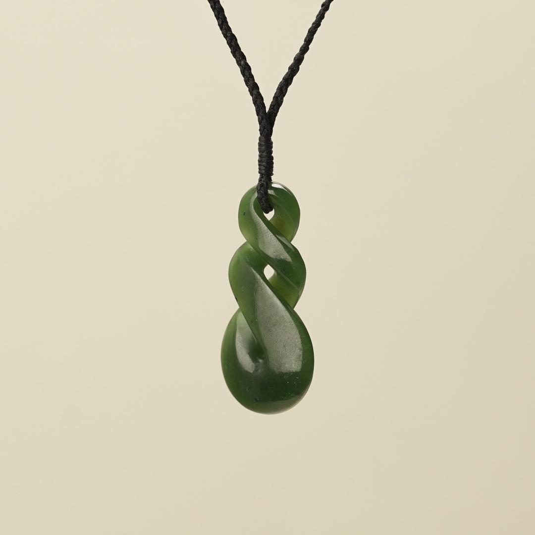Kahurangi Double Pikorua Medium Greenstone Pendant