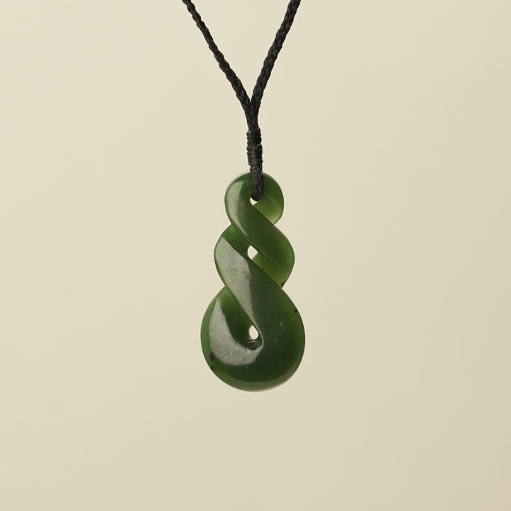 Kahurangi Double Pikorua Medium Greenstone Pendant