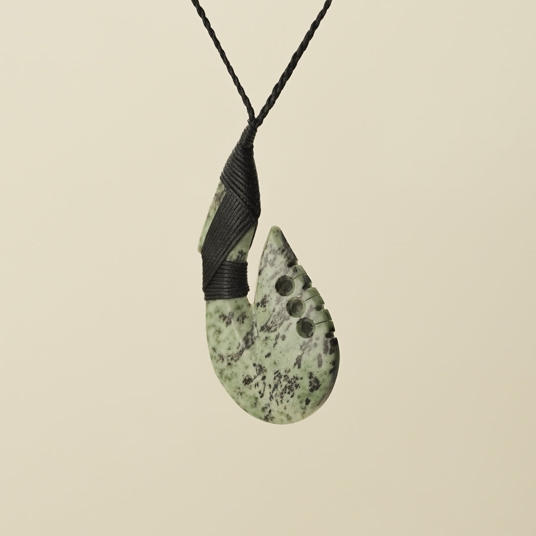 Notched Hei Matau Kōkopu Greenstone Large Pendant, Black Binding