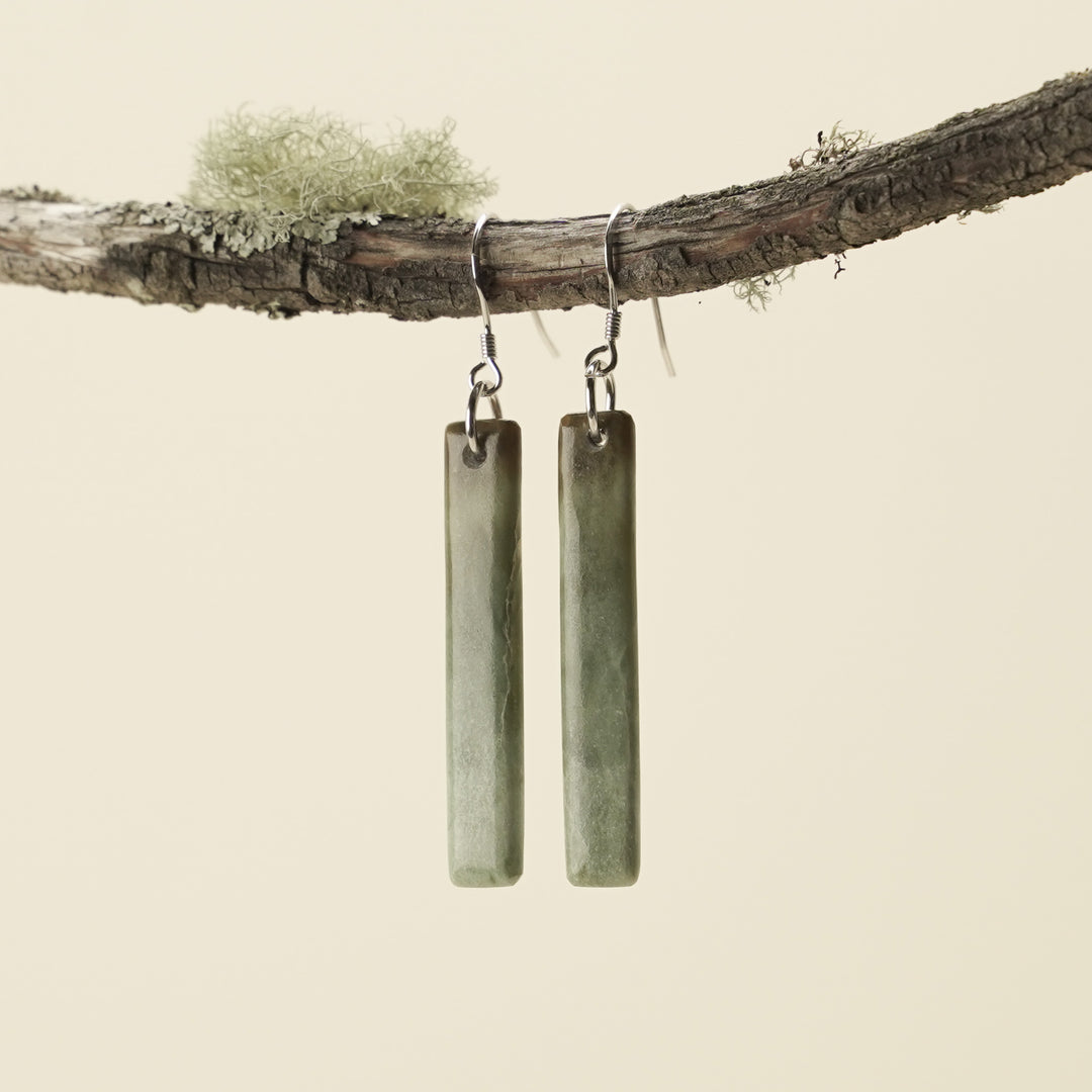 Drop Inanga Pounamu Small Medium Earrings 50mm
