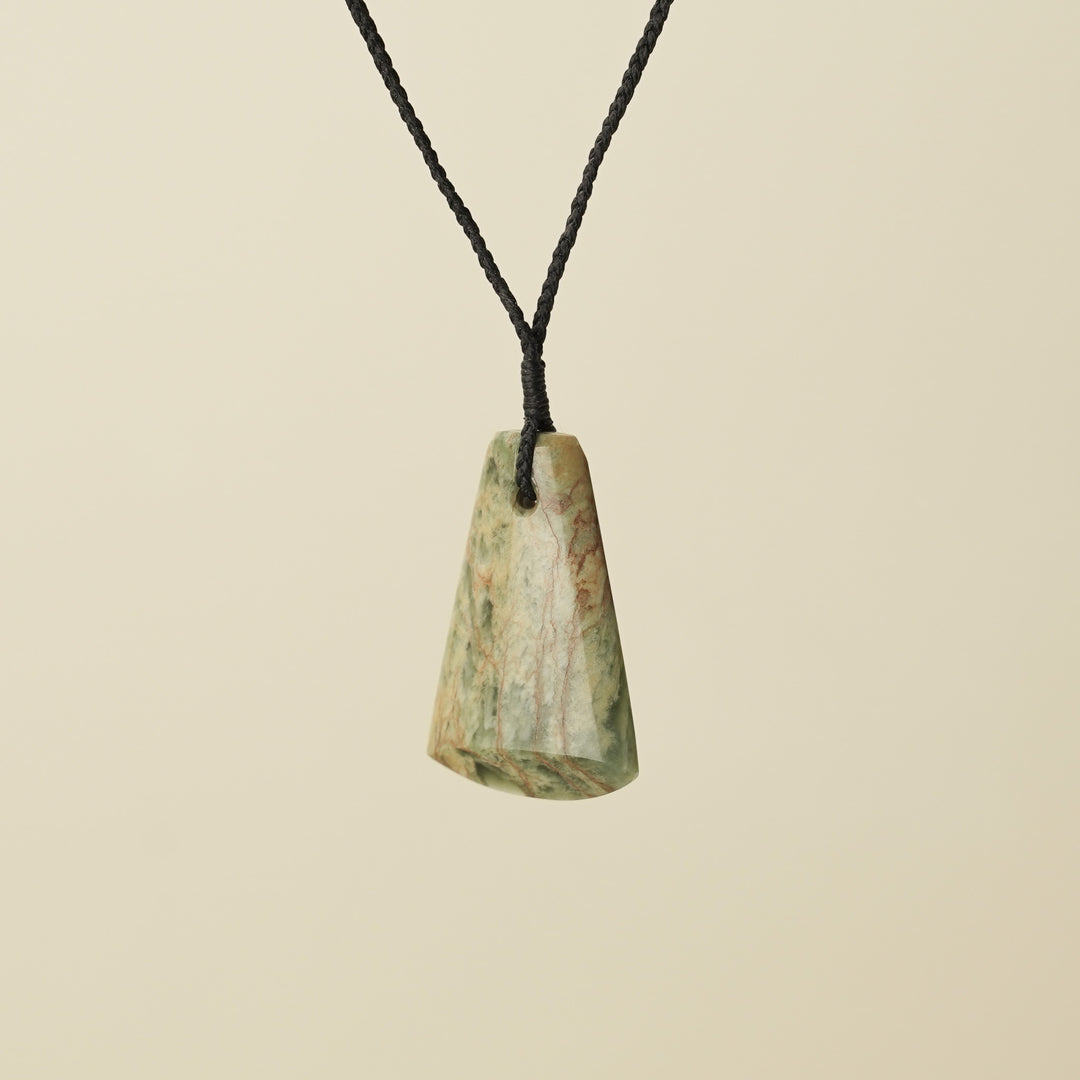 Toki Raukaraka Matte Medium Pounamu, Black Binding