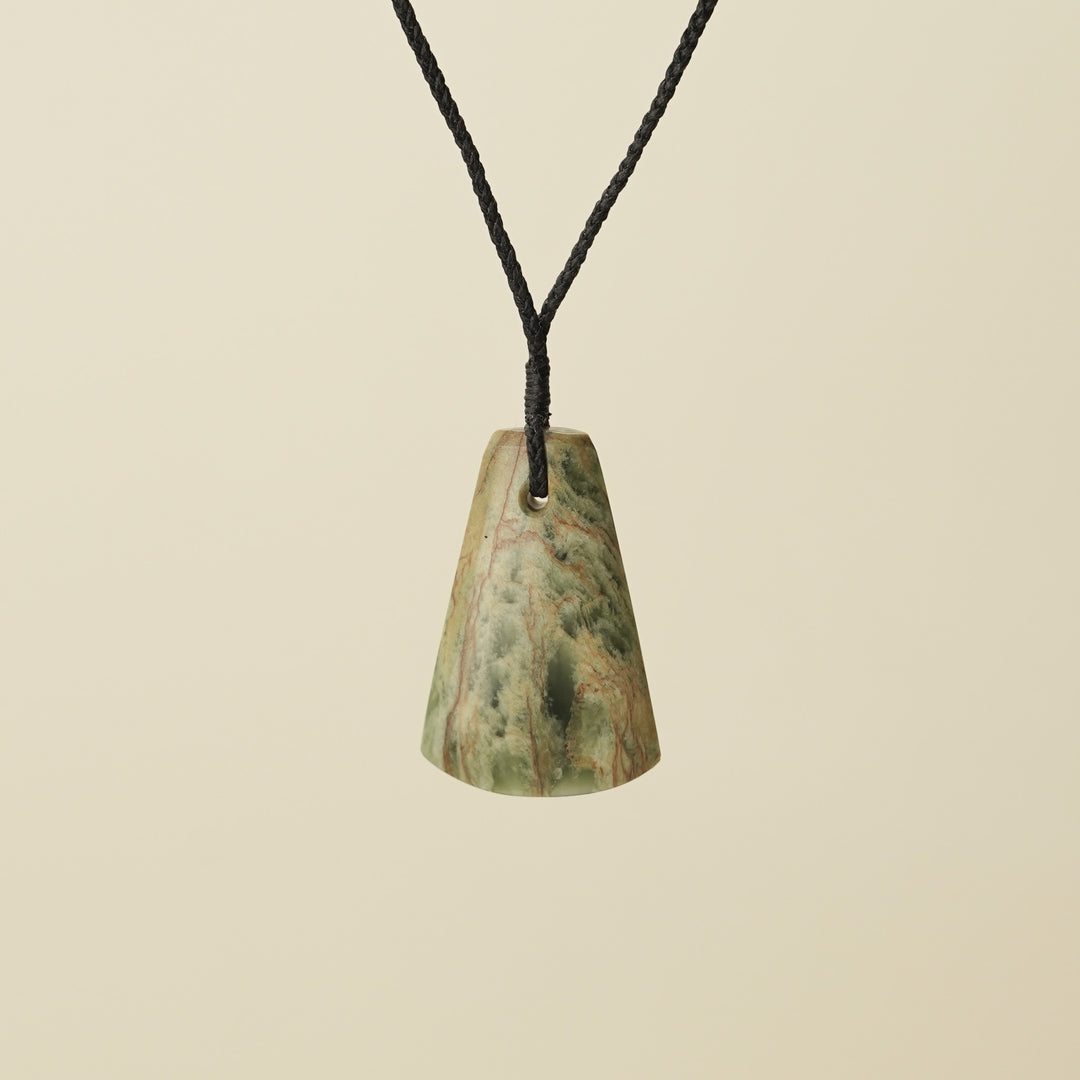 Toki Raukaraka Matte Medium Pounamu, Black Binding