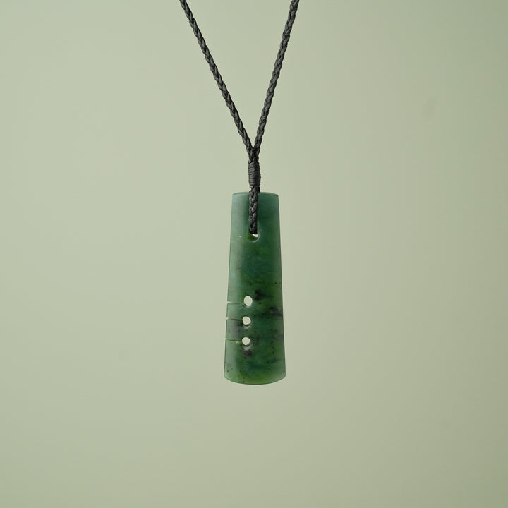 Medium Kawakawa Pounamu Notched Toki Pendant, Black Binding