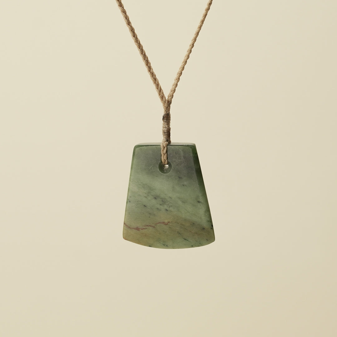 Toki Inanga Medium Pounamu, Tan Binding