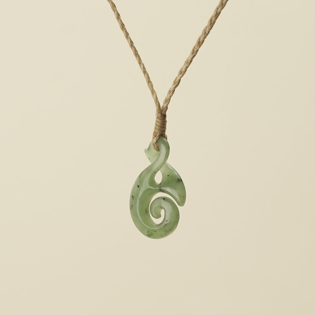 Pikorua Pikopiko Small Greenstone Pendant